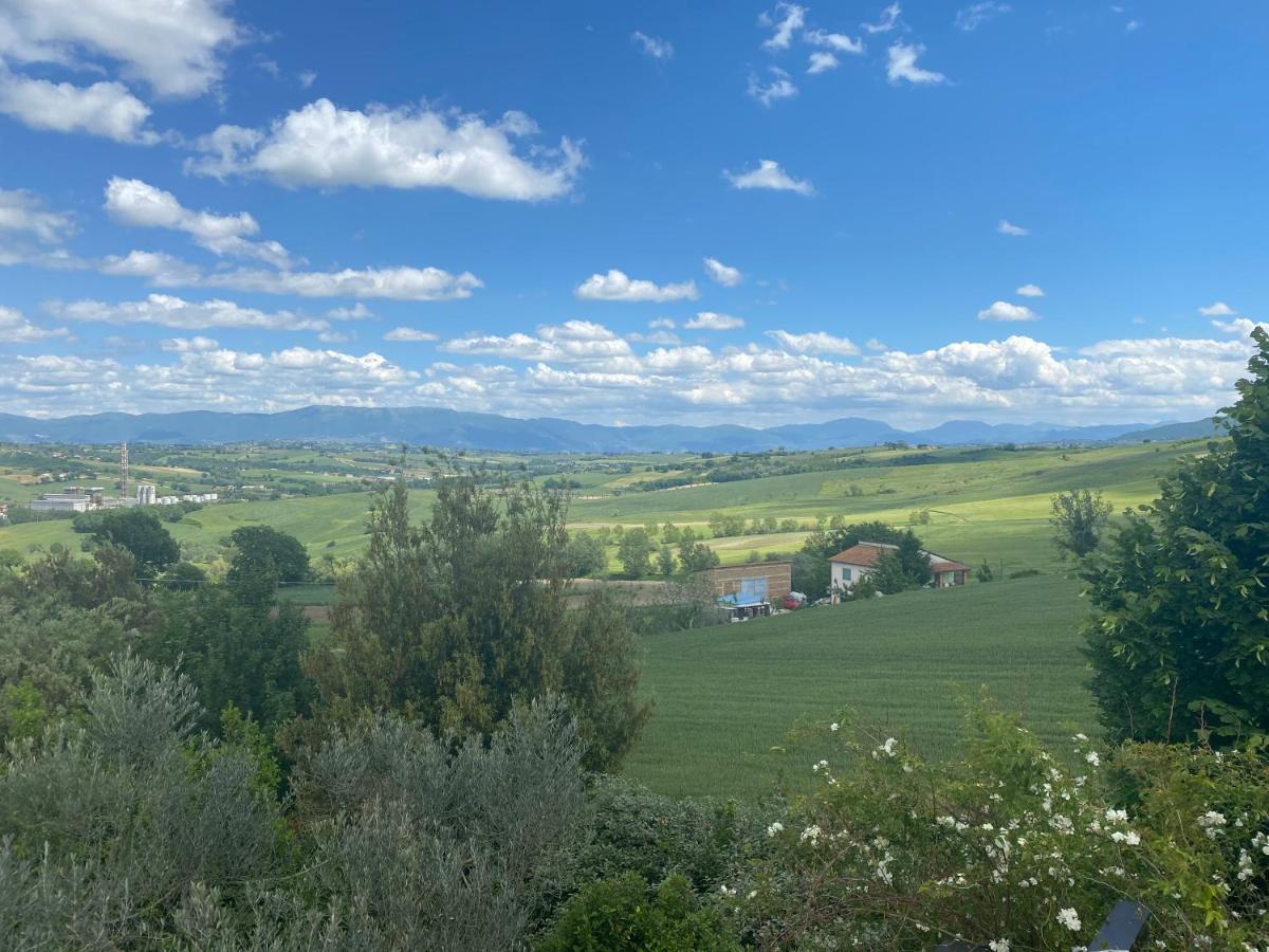 Appartamento La Posta Di Bacco Gualdo Cattaneo Esterno foto